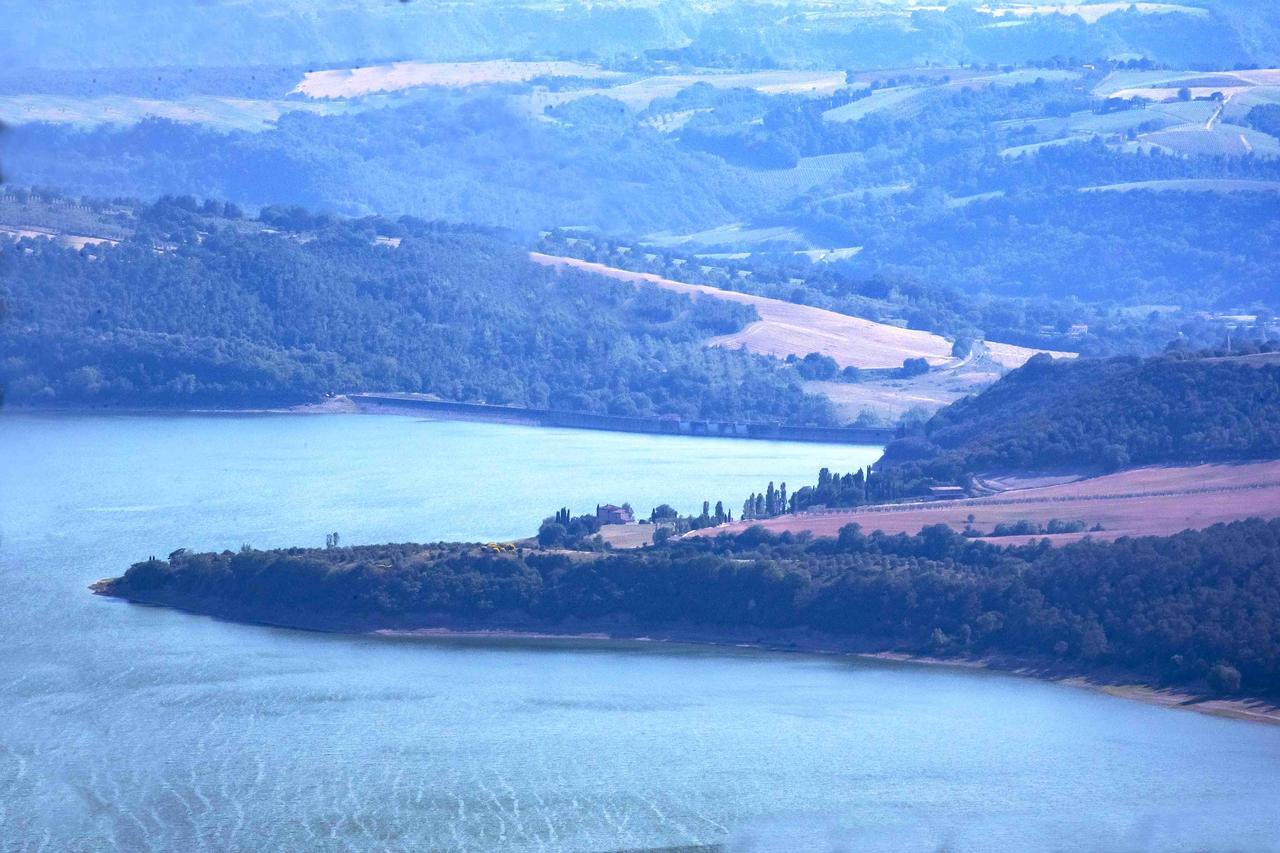Castello Di Titignano Villa Orvieto Bagian luar foto